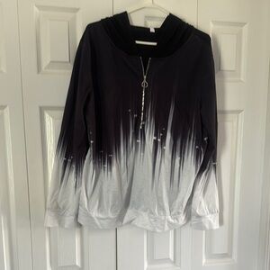 Stylish Black and White Women's Top